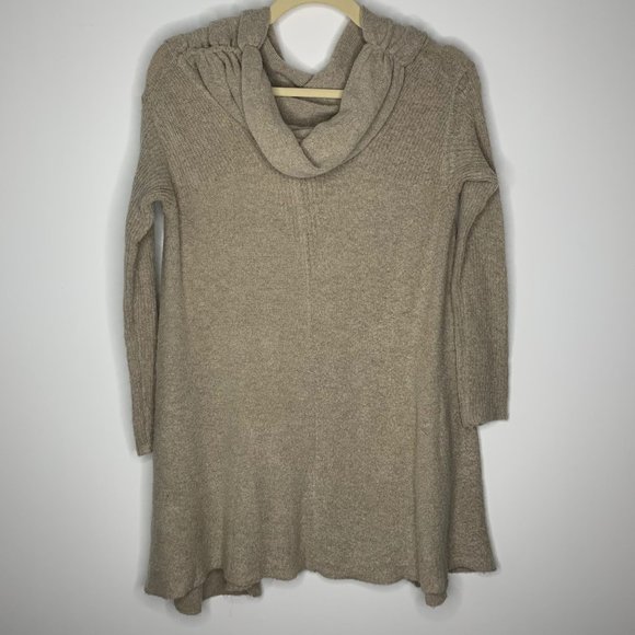 UMGEE‎ Off Shoulder Oatmeal Sweater Tunic Sz S - Picture 2 of 9
